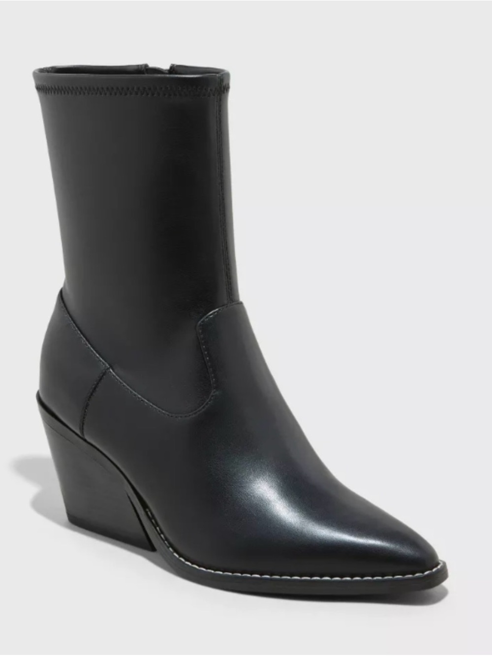 NWT! Women's Aubree Ankle Boots with Memory Foam Insole Universal Thread size 6